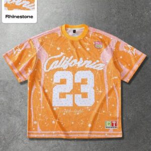 Street Life Men's Summer New Design Full Print Rhinestone Embellished Street American Sports Style Numeric & English Short Sleeve T-Shirt, Showcasing A Vibrant Pink Sports Tank Top With Bold White Cursive "California" Text And Prominent White "23" Numeric With Star Pattern